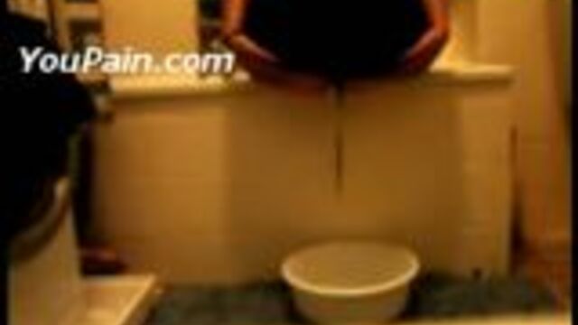 Scatgirl Has Diarrhea