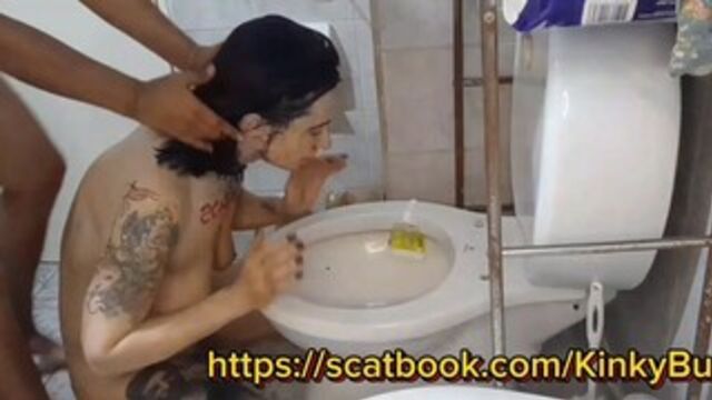 Scat Toilet Slave smeared, inside toilet scat slut