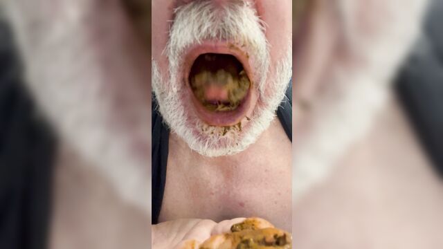 Gay Scat Porn, Gay myself eat pooping
