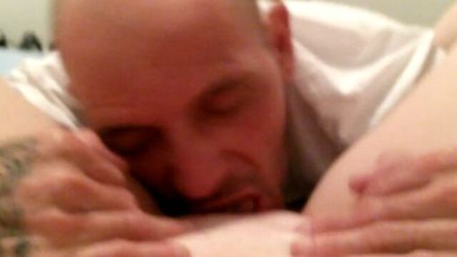 sexy boyfriend eats my pussy